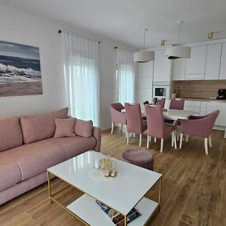 Leilani & Karolina * Vrsi