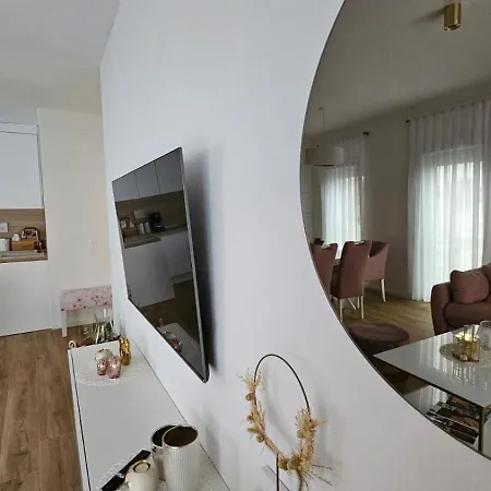 Leilani & Karolina Apartamento