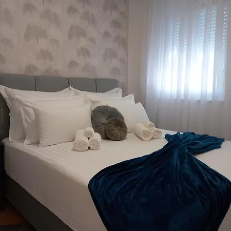 Leilani & Karolina Apartamento Vrsi