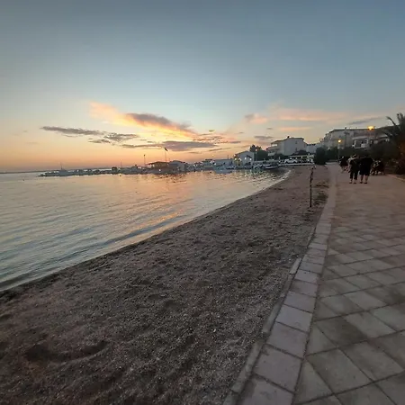 Leilani & Karolina *