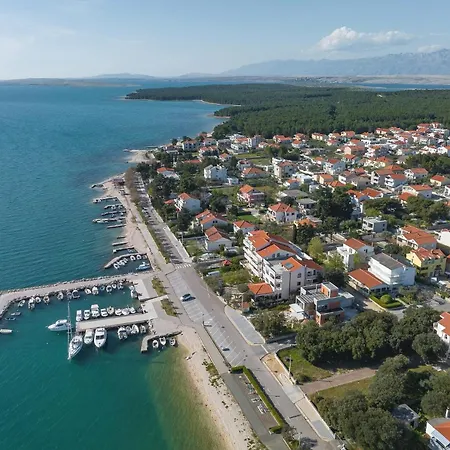 Leilani & Karolina * Vrsi