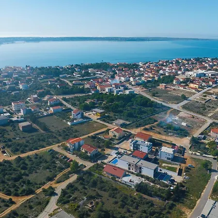 Leilani & Karolina Apartamento *