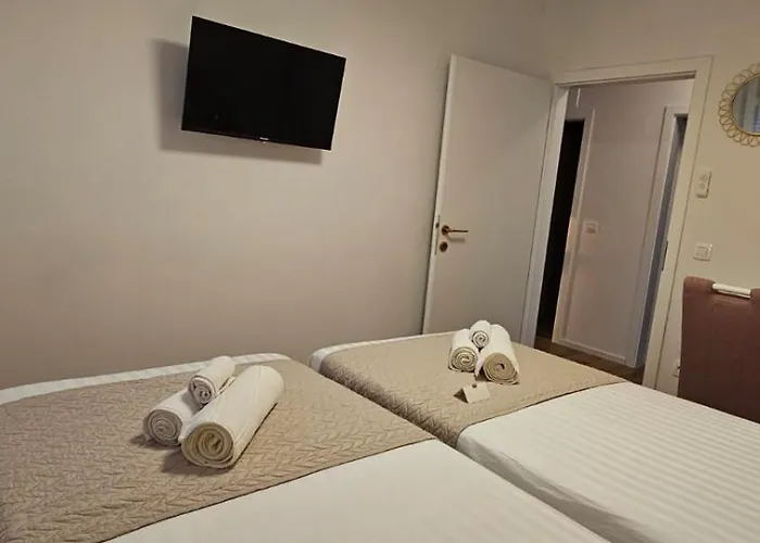 Leilani & Karolina *