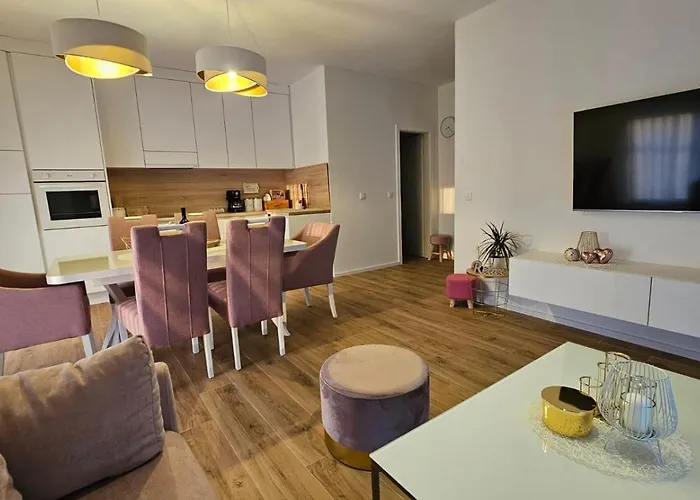 Leilani & Karolina * Vrsi