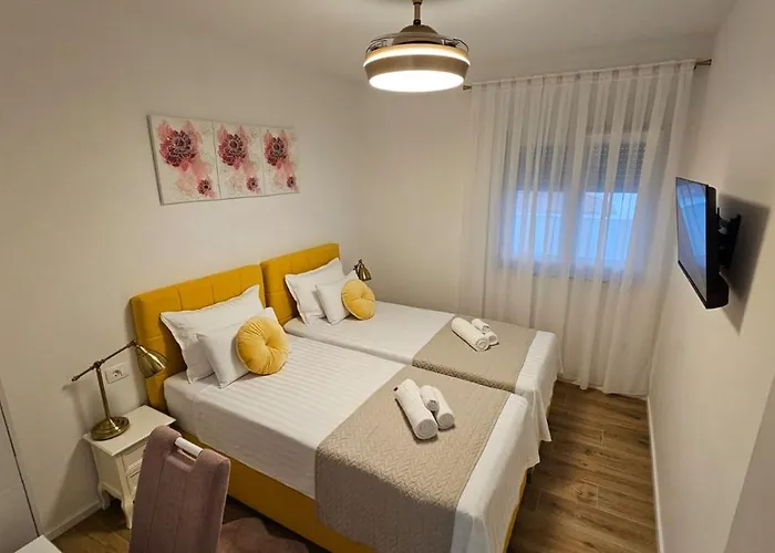 Leilani & Karolina Apartman Vrsi