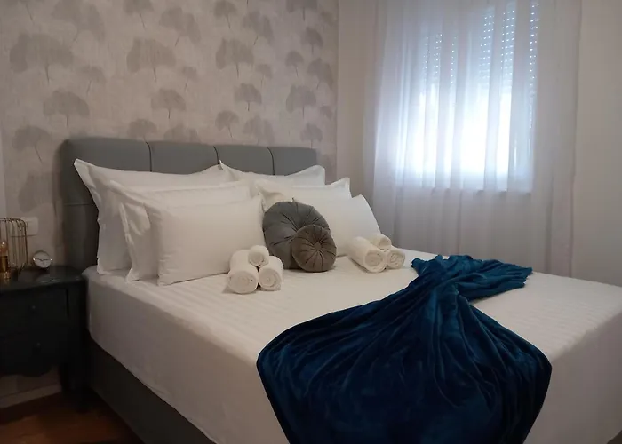 Leilani & Karolina Apartman Vrsi