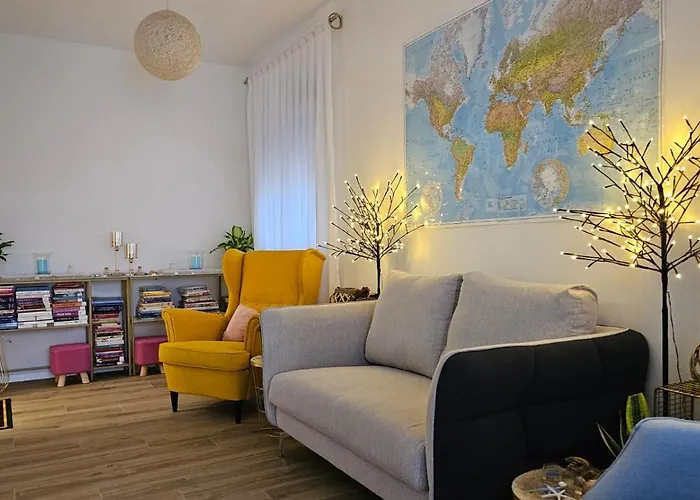 Leilani & Karolina דירה